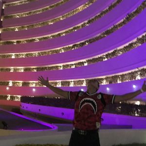 Meet your Posher, Amon